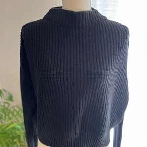 Fb Sister Womens mock neck black Sweater crop cut XS